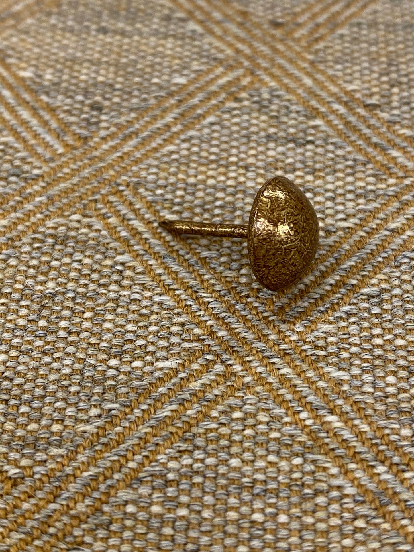 Pyntespiker Altgold gefleckt 1000 stk Polsternagel 670